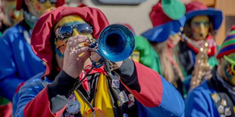 Unfall in der Karnevalszeit – wer zahlt?