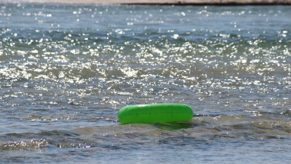 Wann haften Rettungsschwimmer, Bademeister und Badeaufsicht bei Personenschaden?